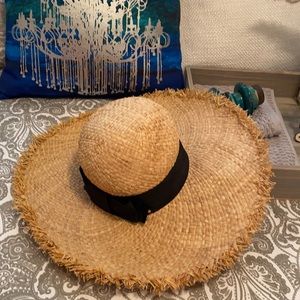 Kate Spade ♠️ straw wide brimmed hat
